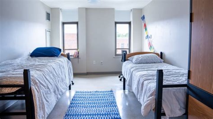 How To Survive A Triple Dorm Room In College, Because It's Not Going To Be Easy Living With Two Roommates