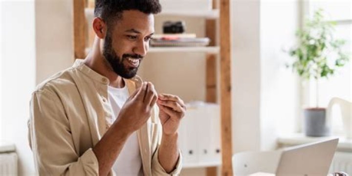How Video Chatting Before a First Date Can Improve Your Dating Life