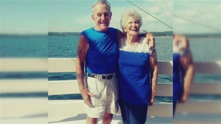 Husband and wife die from COVID-19 on same day; Grandson urges people to take pandemic seriously