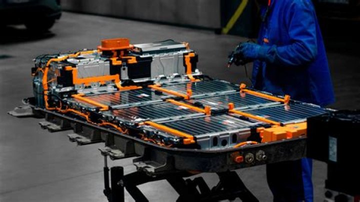 I couldn't believe how much garage wanted to fix my EV after battery went wrong