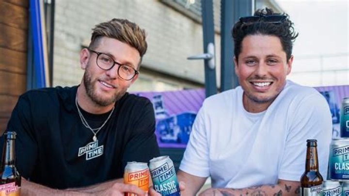 I’m a millionaire after going on reality TV and finding a way to drink alcohol without piling on weight