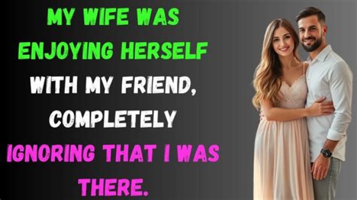 I walked in on my girlfriend and her best friend having lesbian sex in my bed