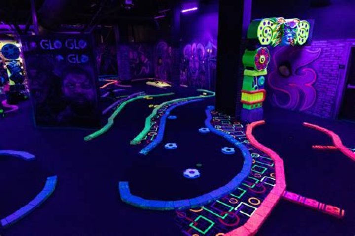 Iowa’s first glow-in-the-dark trail officially opens