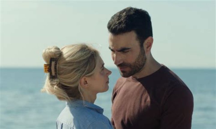 Is Brett Goldstein Gay or Straight? Partners and Sexuality