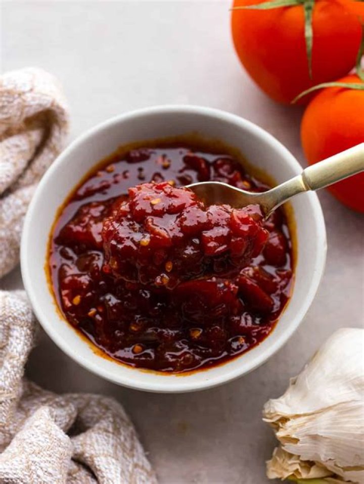 Is chutney the same as salsa?
