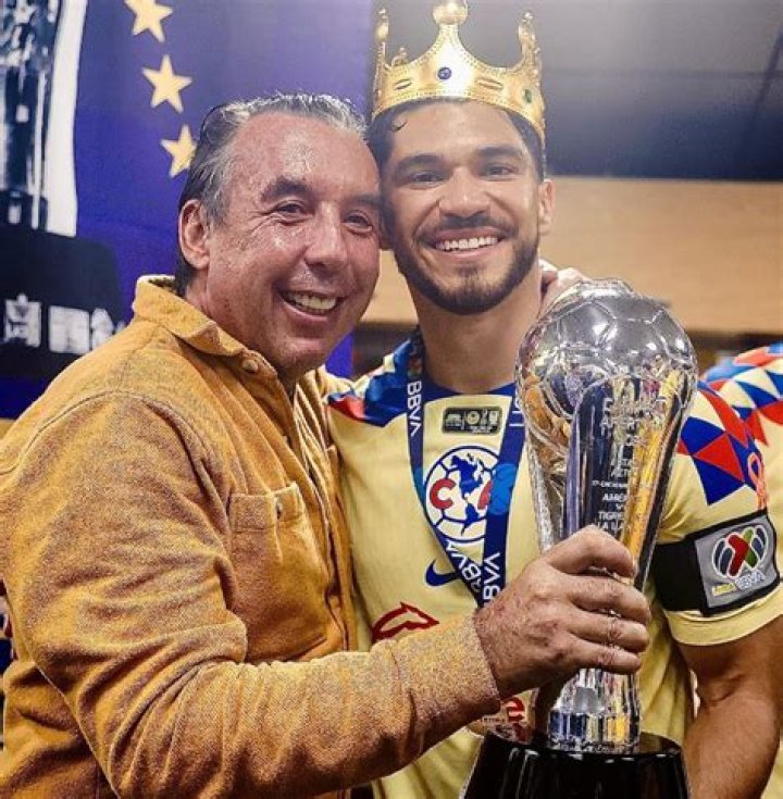 Is Henry Martin Leaving Club America In 2024?