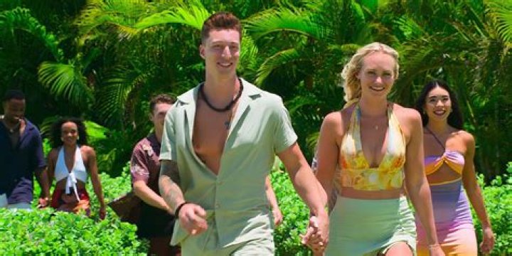 Is Kate Single After 'Temptation Island'? Something's Going On With Her & Dom