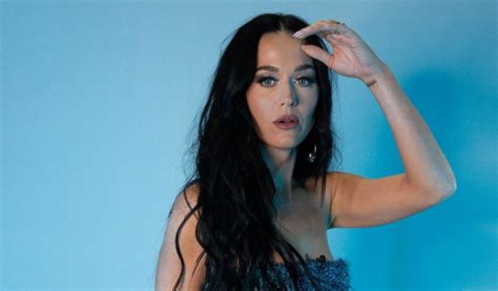 Is Katy Perry Lesbian? “The Year of the Lesbian” Speculation