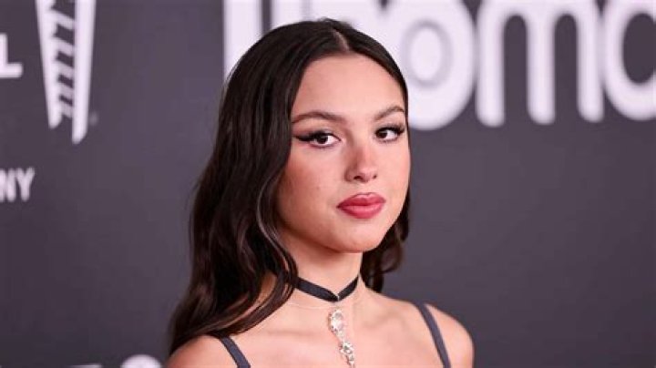 Is Olivia Rodrigo Gay? What Is the Sexuality of American Singer?
