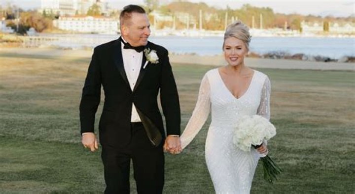 Is Sandy Murphy Married? Who is Her Husband?