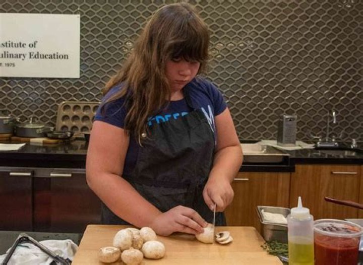 Is the daughter of chef Alex Guarnaschelli special needs? Ava Clark: Does She Have Down Syndrome?