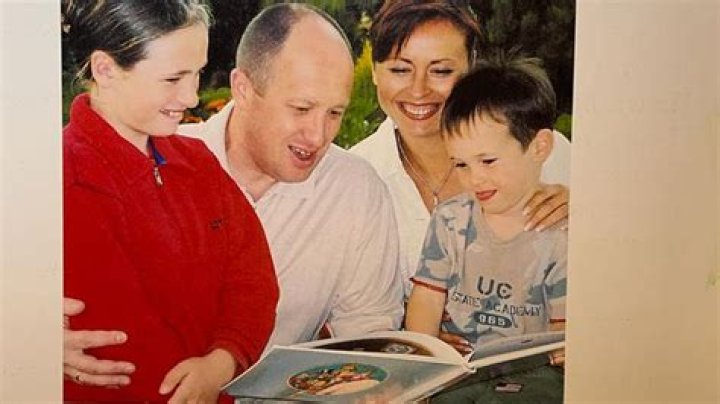 Isidro Consunji: Information Regarding His Wife And Children