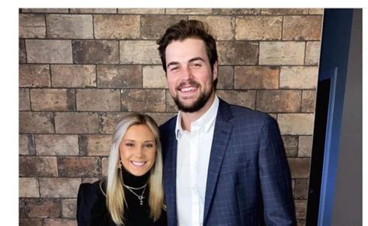 Jacob Eason: Net Worth & Girlfriend [2023 Update]