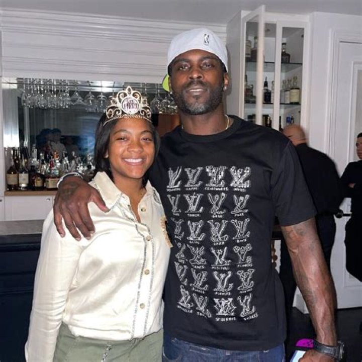 Jada Vick (Michael Vick’s Oldest Daughter) Is Dating Boyfriend Brady “Pajaro” Sanborn