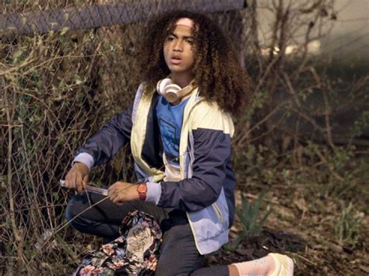 Jahking Guillory The Chi, Bio, Wiki, Age, Height, Net Worth, Parents, Actor, Movies and Tv Shows, Net Worth
