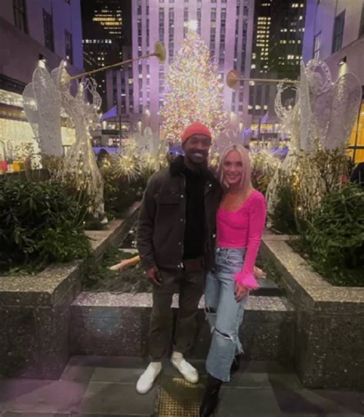 Jair and Madison: The Twin Love Couple is Still Happy Together