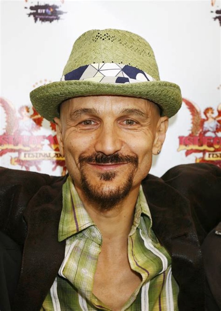 James singer Tim Booth reveals he needed to claim unemployment benefit last year