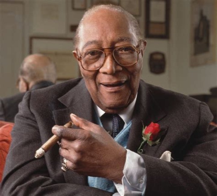 James Van Der Zee - Photos, Quotes & Work