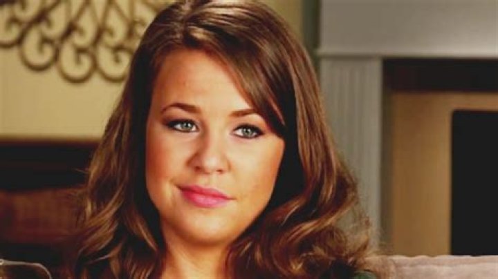 Jana Duggar debuts new look at Duggar sibling campout