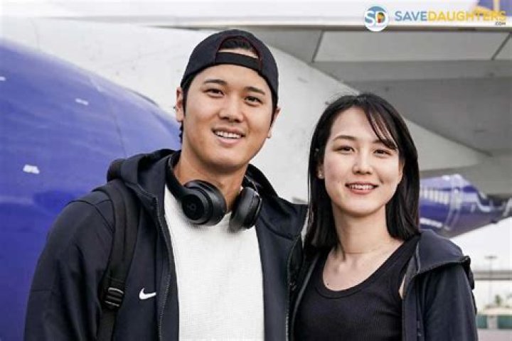 Janis Tanaka Wiki, Biography, Net Worth, Age, Family, Facts and More
