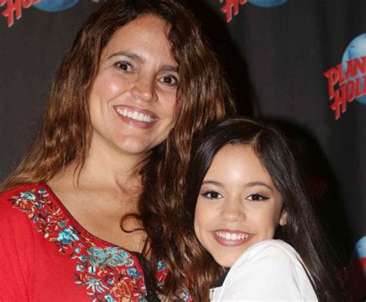 Jenna Ortega Parents, Ethnicity, Mom, Dad, Wikipedia, Net Worth 2022, Nationality