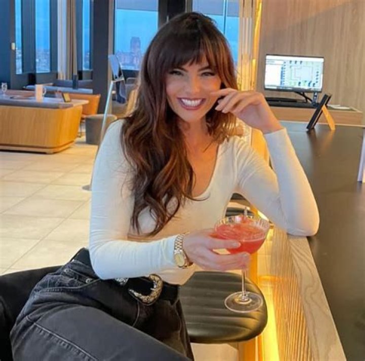 Jennifer Metcalfe’s Remarkable Weight Transformation, Relationship With Greg Lake And Biography