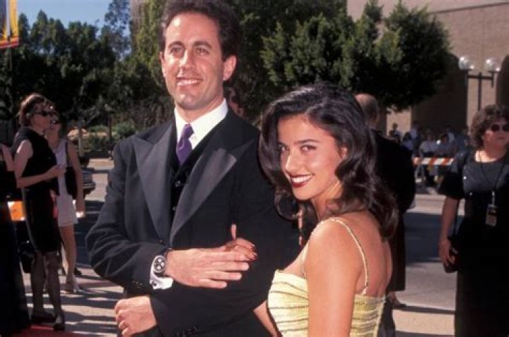 Jerry Seinfeld defends his relationship with 