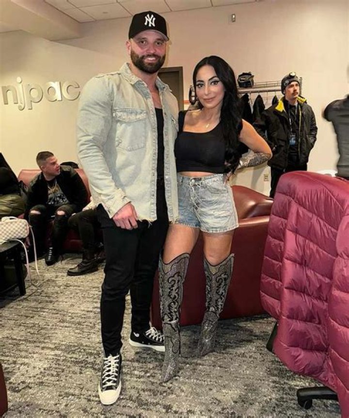 Jersey Shore’s Angelina Pivarnick tells people to ‘get a life’ and ‘stop reading into’ her posts