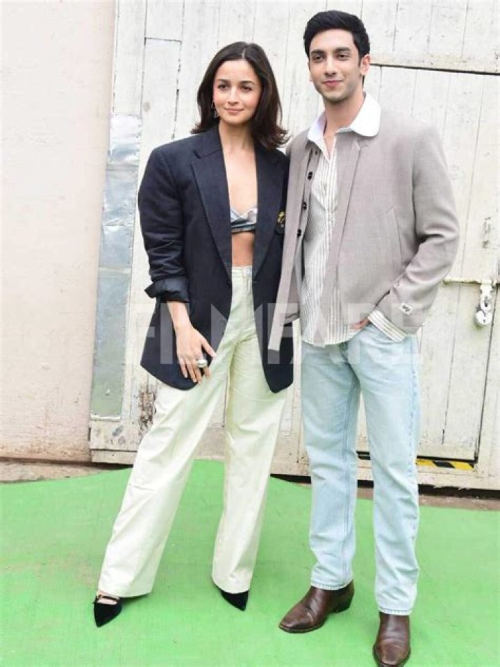 Jigra: Alia Bhatt drops candid PICS with Vedang Raina as she announces shoot wrap; Janhvi-Khushi Kapoor react