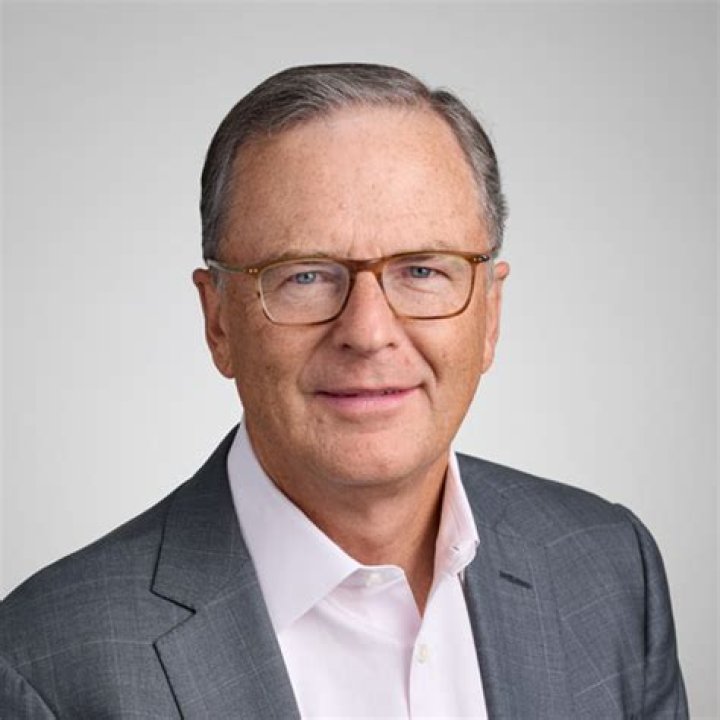 
John Welch
Net Worth
