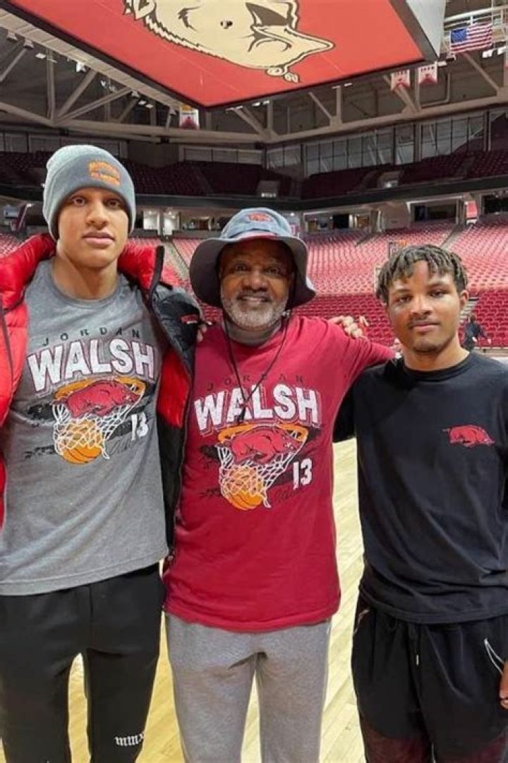 Jordan Walsh Brother Joshua: Parents And Family Tree