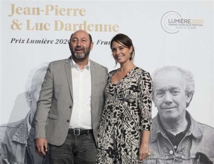 Julia Vignali Enceinte: L'Animatrice Télé Partage son Bonheur de Maternité en 2024