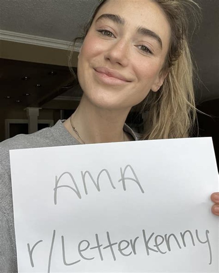 Kamilla Kowal: Rising Star In The Entertainment Industry