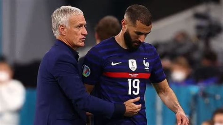 Karim Benzema retires from international football