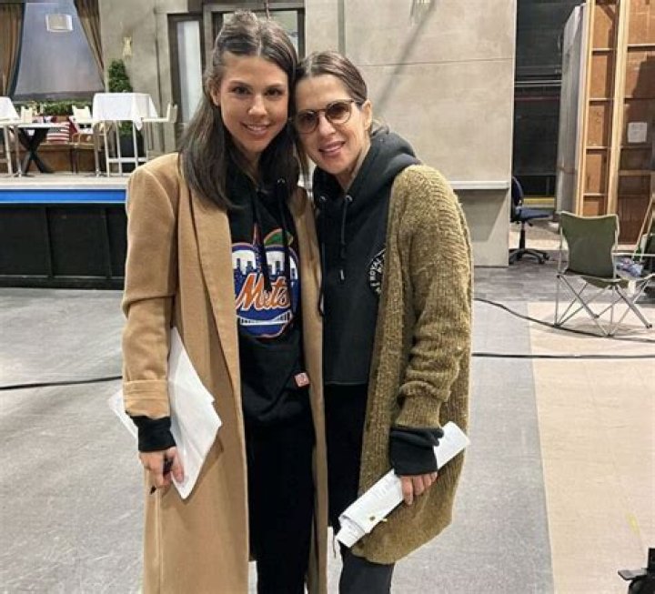 Kelly Monaco And Mike Gonzalez: A Deep Dive Into Their Relationship