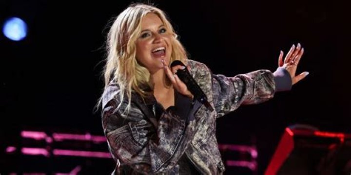 Kelsea Ballerini: Biography, Musician, Country Singer
