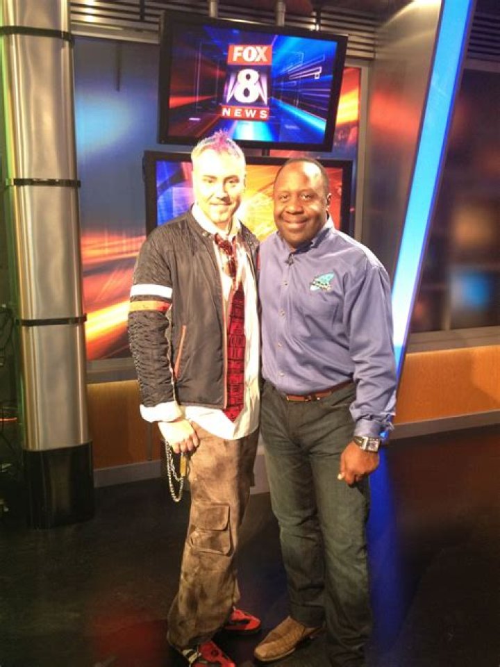Kenny Crumpton (FOX 8) Bio, Wiki, Age, Height, Parents, Wife, Arrested