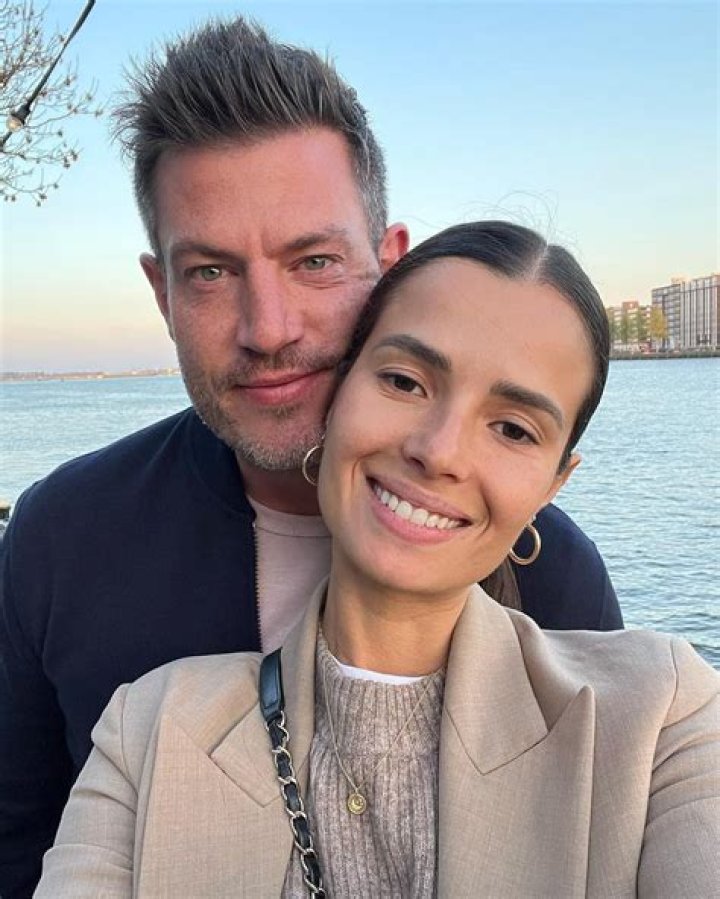 Ki moun ki Jesse Palmer? Wiki/Bio, Mennaj Emily Fardo, Valè nèt
