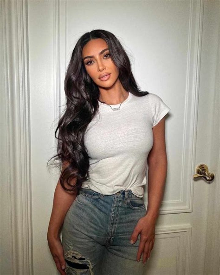 Kim Kardashian Wore A 21-Year-Old Gucci Thong On Instagram, But All I Can Think Of Is Manny's Iconic 'Degrassi' Episode