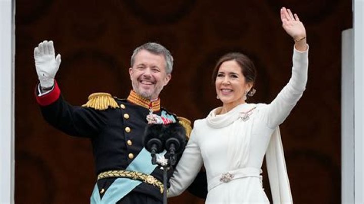 King Frederik X Takes the Throne, A New Chapter Begins with a Royal Kiss