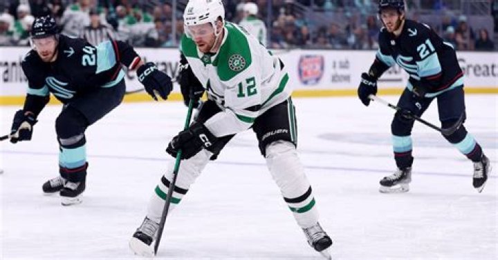 Kraken ride 2nd period outburst, thump Stars 7-2 in Game 3