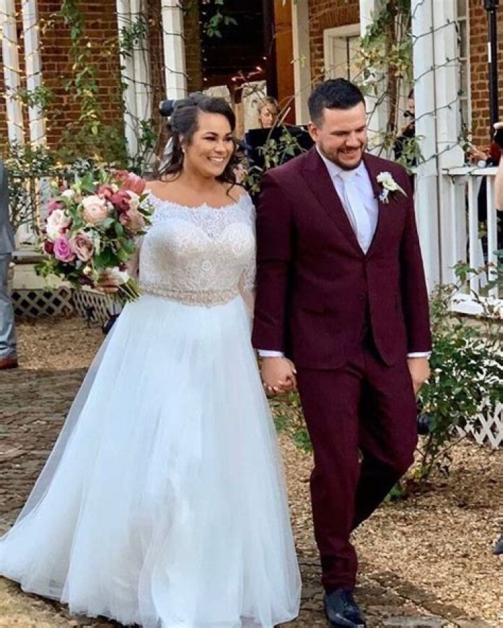 Kyle Schwarber's Wife: A Deep Dive Into Their Love Story