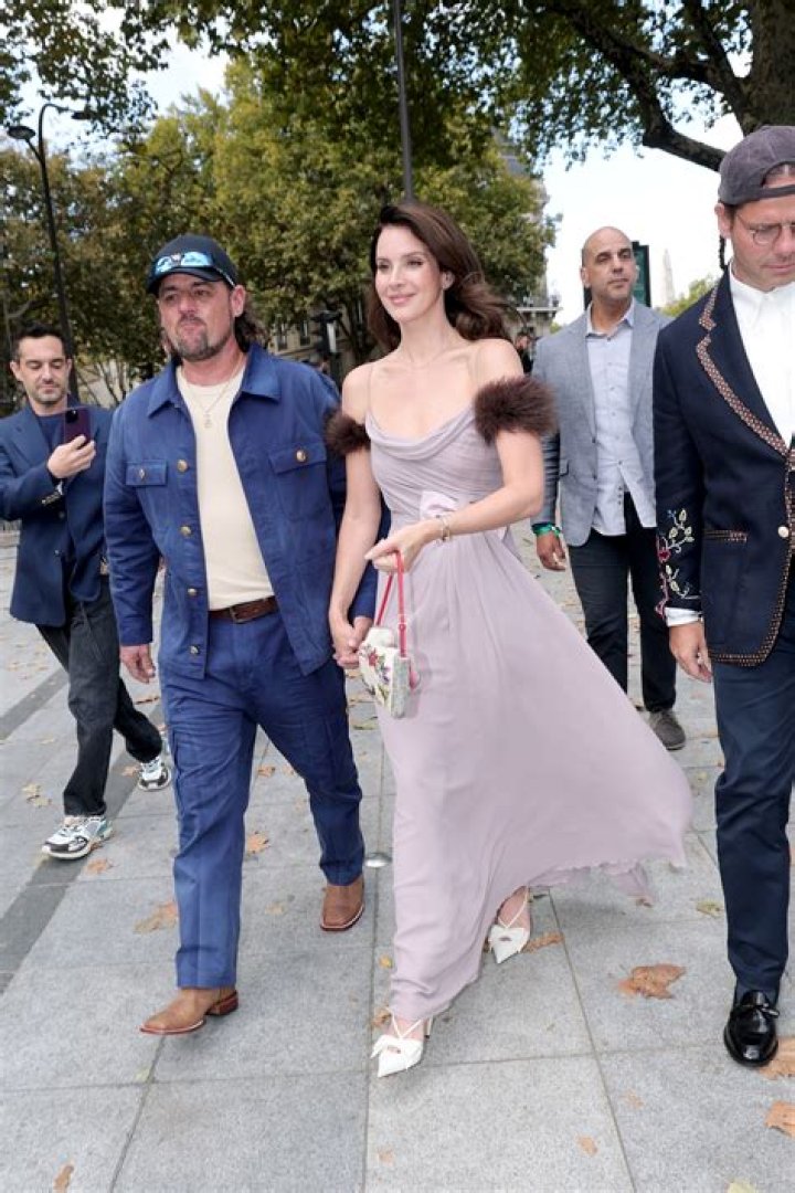Lana Del Rey Boyfriend: Who Is She Dating In 2023?