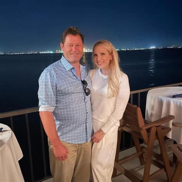 Lauren Pozen (WSB) Bio, Wiki, Age, CBS, Husband, Salary,