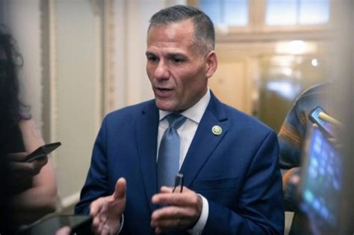 Lawmakers looking to extend federal internet aid