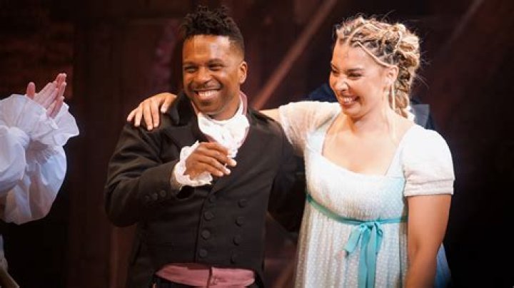 Leslie Odom Jr Parents, Ethnicity, Wiki, Biography, Age, Wife, Children, Career, Net Worth