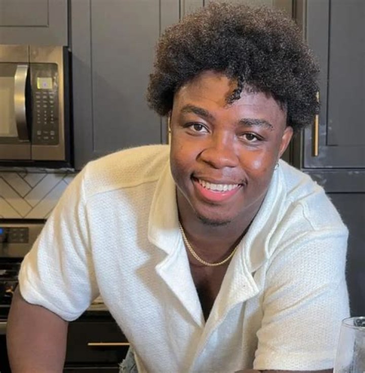 licout (TikTok star) Wiki, Biography, Age, Girlfriends, Family, Facts and More