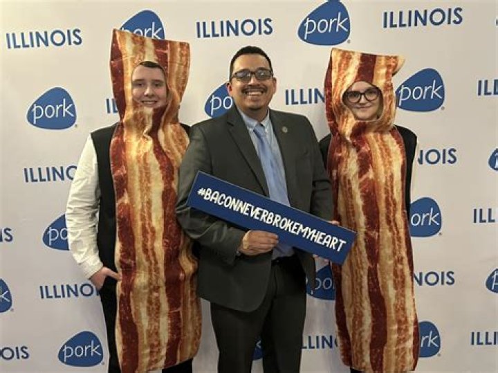 Local students receive Illinois Pork Producer scholarships