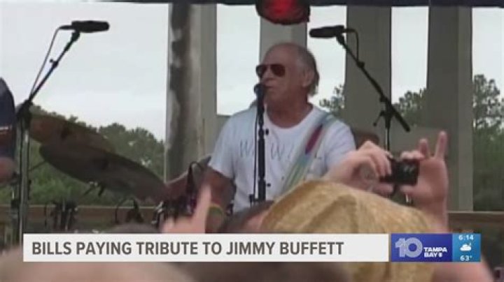 Looking for a cheeseburger in paradise? You could soon find one along Jimmy Buffett Highway