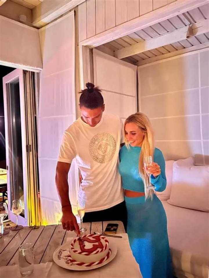 Lorena Manas, Darwin Nunez’s New Girlfriend, Has Had An Interesting Relationship